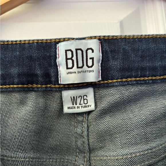 BDG Urban Outfitters Slim Flare Cropped Jeans - Picture 3 of 4